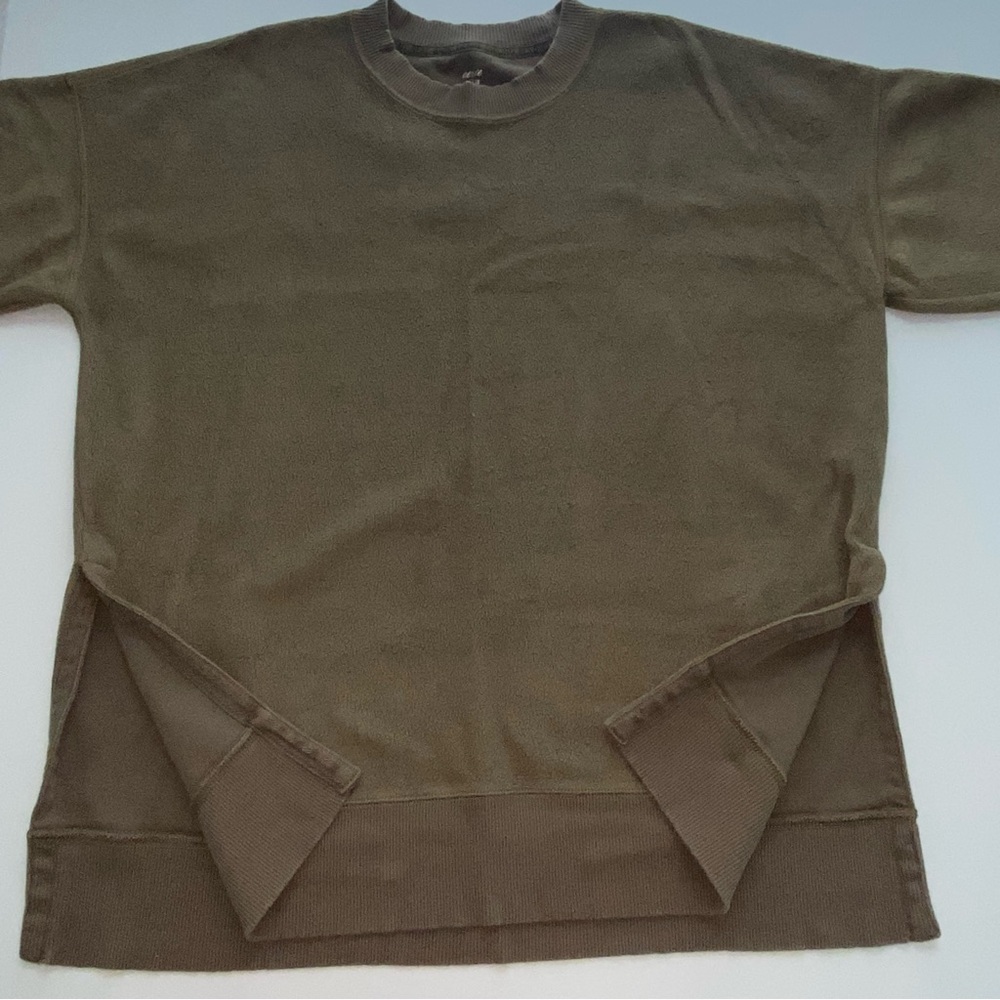 Aerie Oversized Cozy Fleece Olive Green with Side Slits Sweater - Picture 5 of 10
